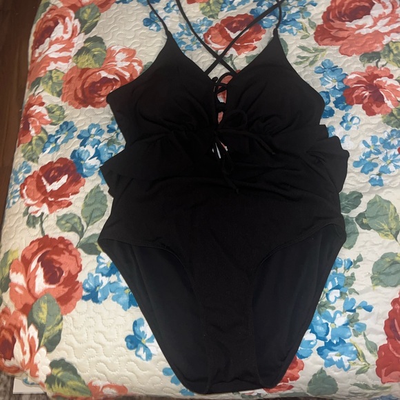 Shein Swimsuit Black 1XL NWOT - Picture 2 of 4